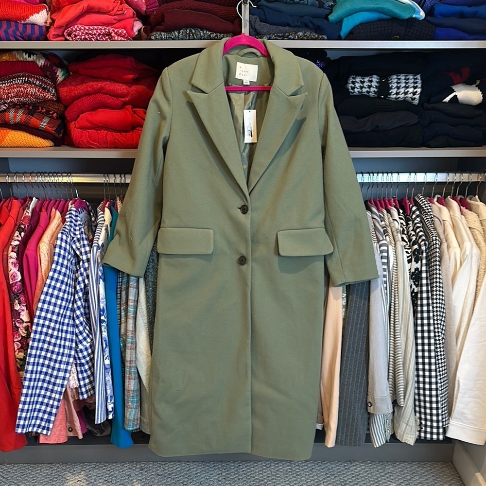 A New Day sag 2 pocket 2 button long coat size S NWT